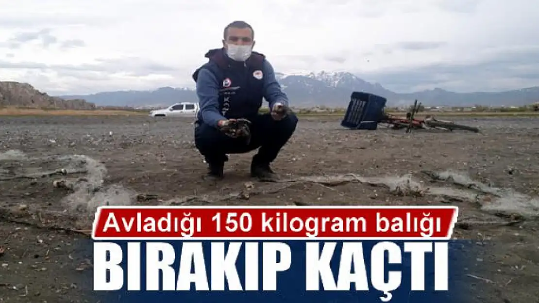 Bisikletli kaçak avcı, avladığı 150 kilogram balığı bırakıp kaçtı