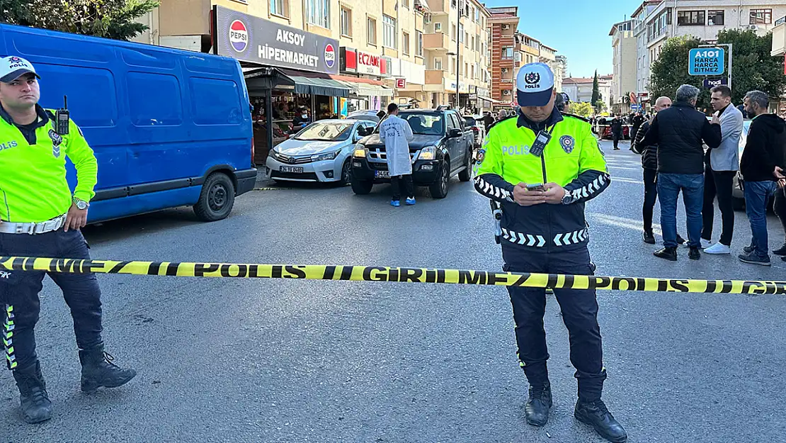 Polise çekiçle saldırdılar: 3 yaralı