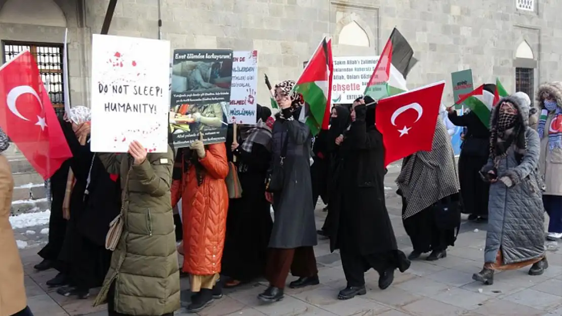 Protesto yürüyüşleri 55'nci haftada sürüyor