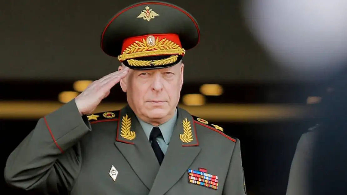 Putin, Kara Kuvvetleri Komutanı Salyukov'u görevden aldı