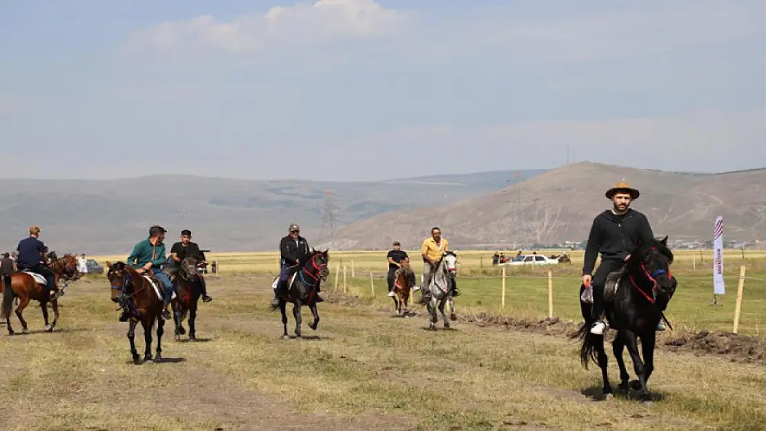 Rahvan At Yarışı final koşuları ertelendi