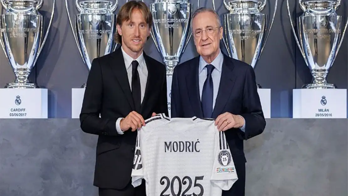 Real Madrid, Luka Modric'in sözleşmesini 1 yıl uzattı