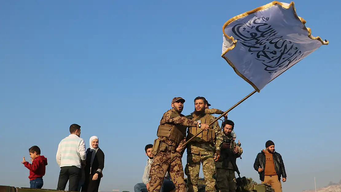 Şam'da zafer kutlamaları güneşin doğuşuyla yeniden başladı