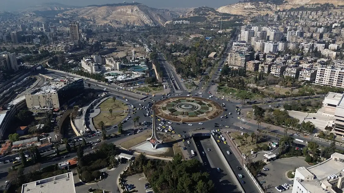 Şam'ın kalbi Emevi Meydanı'nda peyzaj çalışmaları başladı