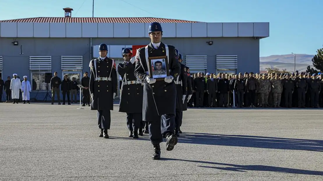 Şehit Bektaş memleketine uğurlandı