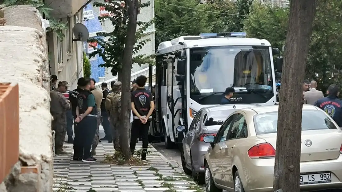 Sıla bebekle ilgili tutuklu bulunan iki çocuk olayın yaşandığı eve getirildi