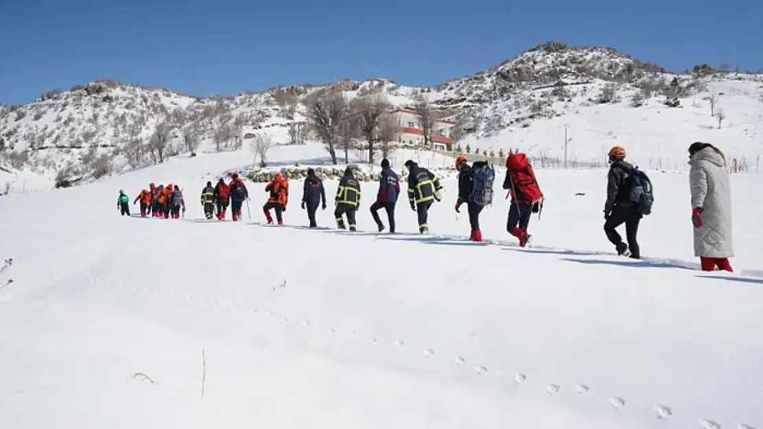 Şırnak'ta 25 kişilik çığ timi 7/24 göreve hazır