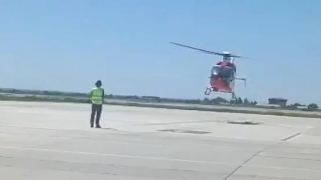 Solunum sıkıntısı yaşayan bebek ambulans helikopterle Van'a sevk edildi
