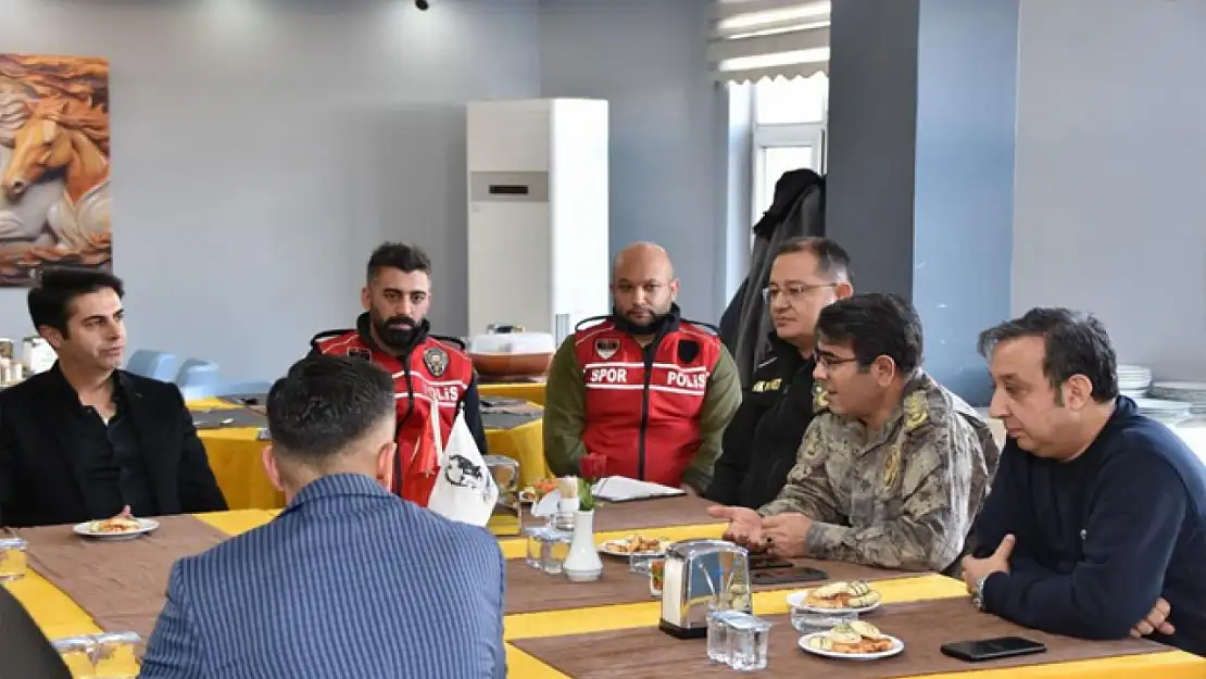 Sporda şiddetin önlenmesine yönelik toplantı düzenlendi