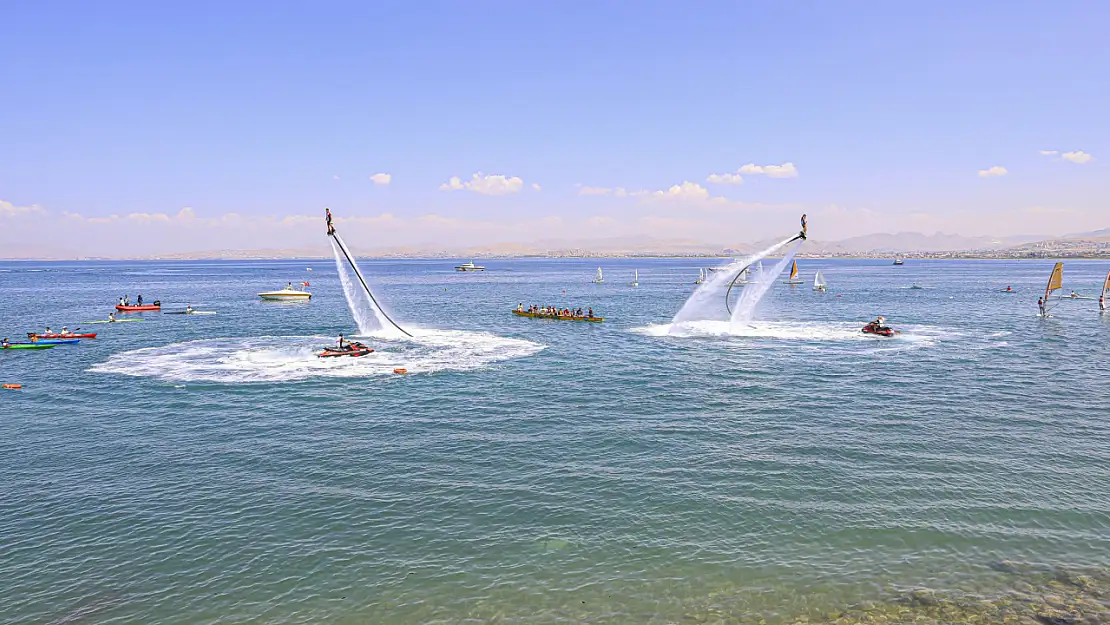 Su sporları festivali dolu dolu geçti