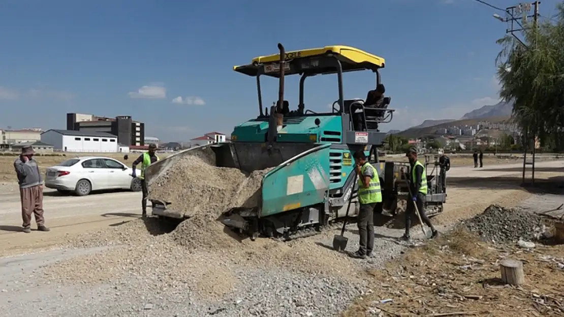 Süphan Caddesi'nde çalışmalar tamamlanıyor