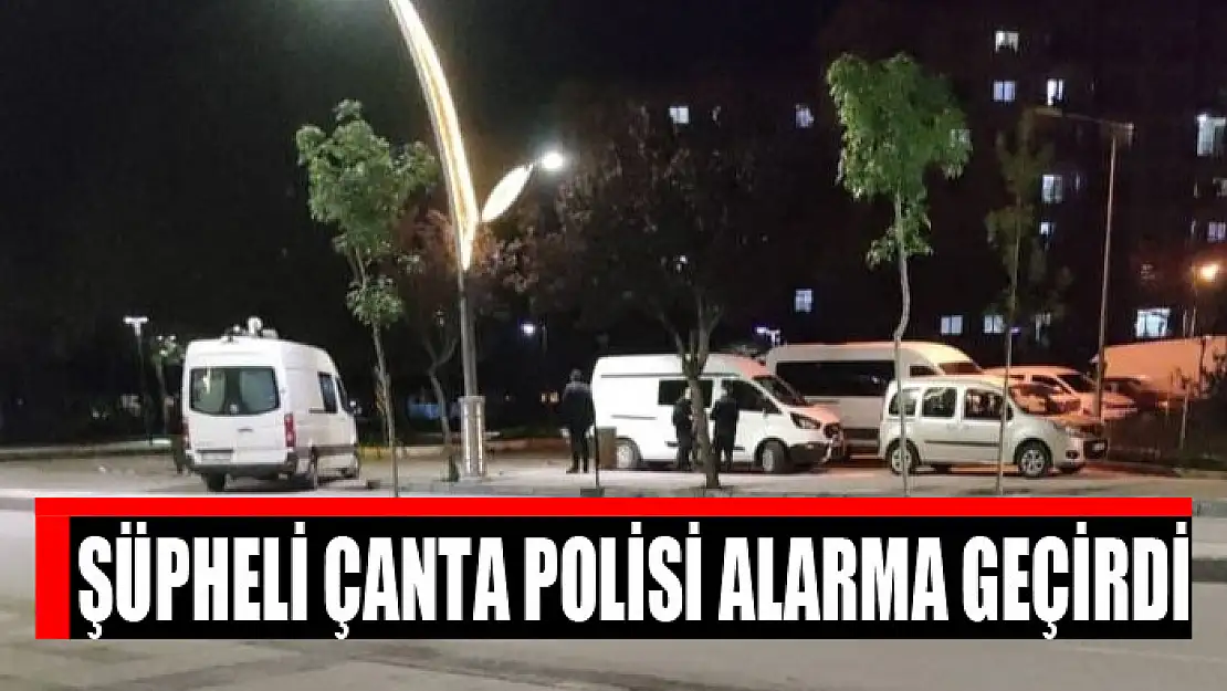 Şüpheli çanta polisi alarma geçirdi