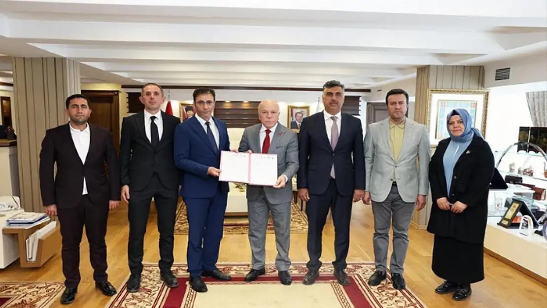 Tarihi Taş Ambarlar, kapalı çarşı ve müzeye dönüşüyor