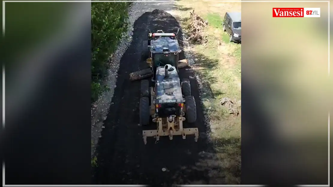 Tekevler mahallesi'nde yol bakım çalışmaları sürüyor