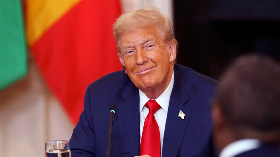 Trump, 7 ülkeye daha gümrük vergisi mektubu gönderdi