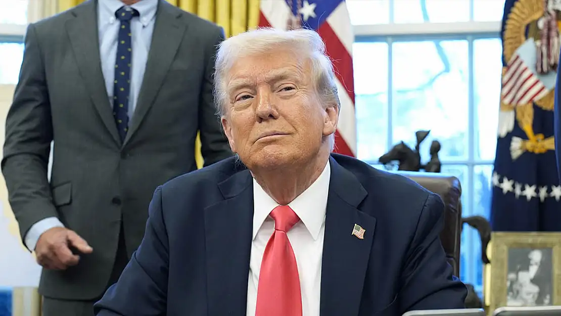 Trump, 'ABD'de oturma izni' için bekleme listesini açtı