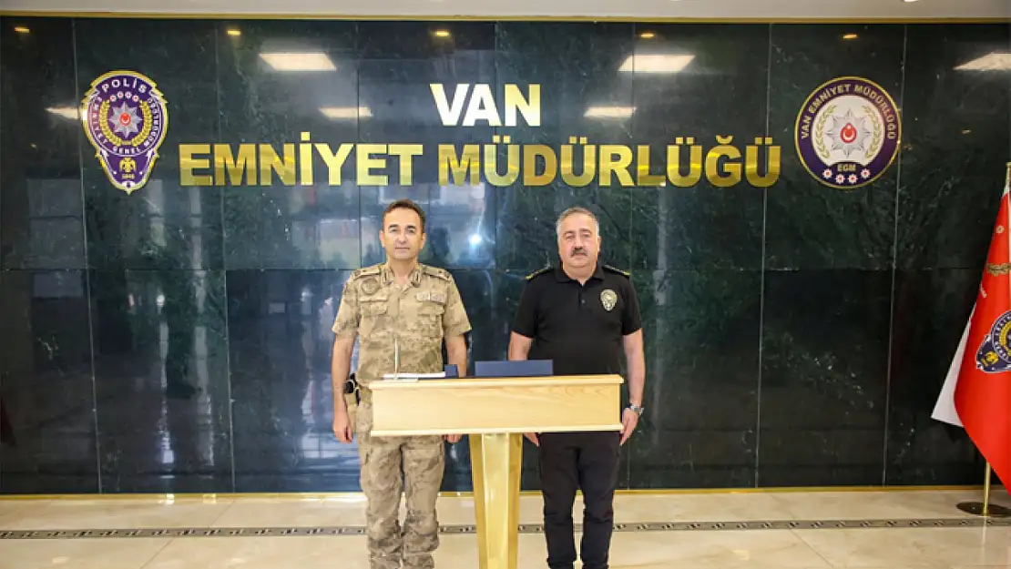 Tuğgeneral Şen'den Emniyet Müdürü Mutlu'ya veda ziyareti