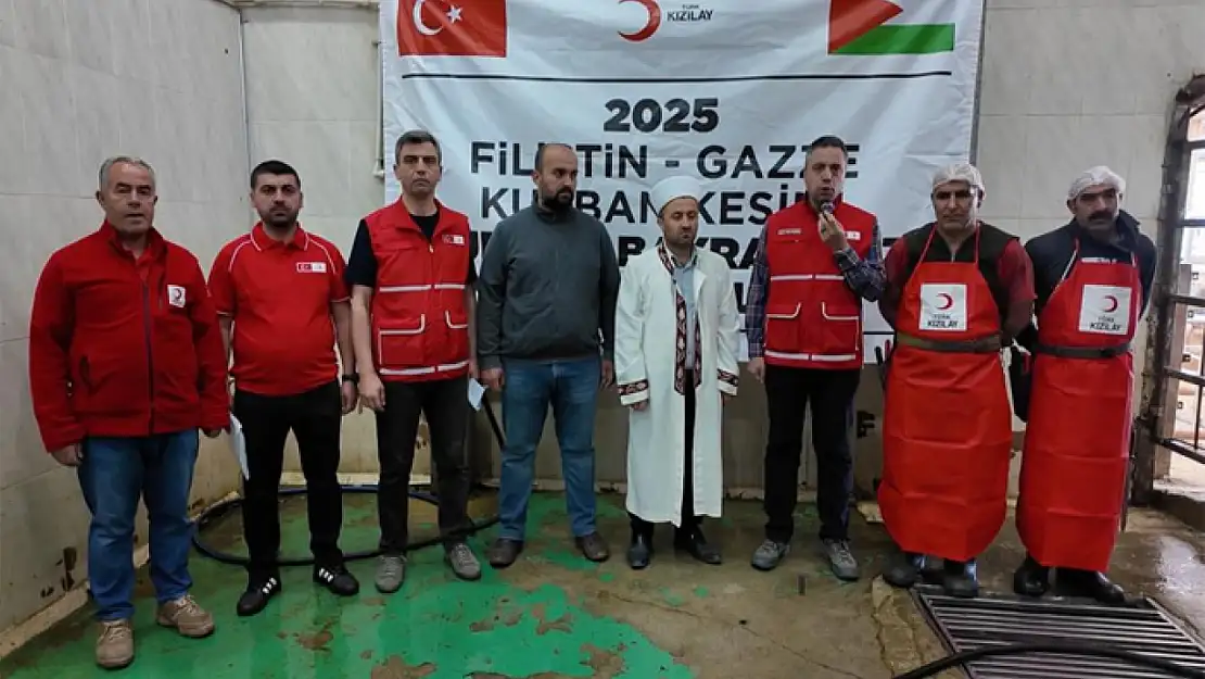 Türk Kızılay yurt içinde ve 22 ülkede kurban kesimlerine başladı