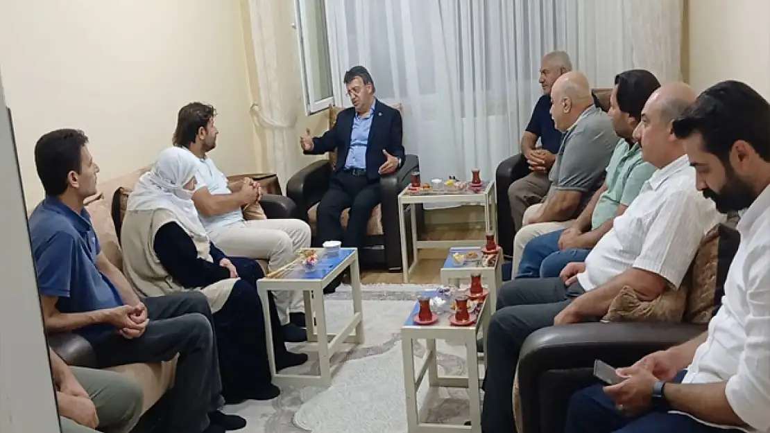 Türkmenoğlu'ndan, Ulutaş Ailesi'ne taziye ziyareti