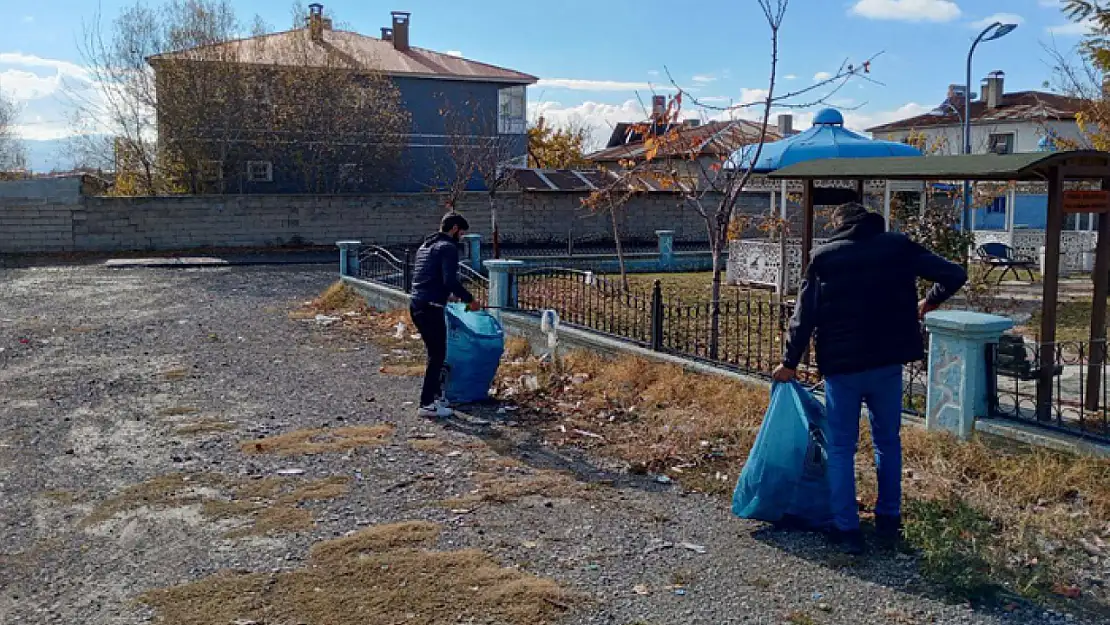 Tuşba Belediyesi'nden çevre temizliği