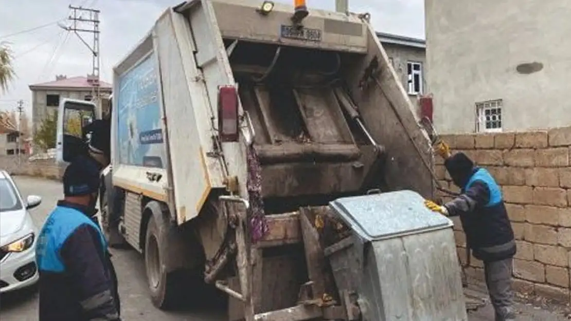 Tuşba Belediyesi'nden çevre temizliği açıklaması