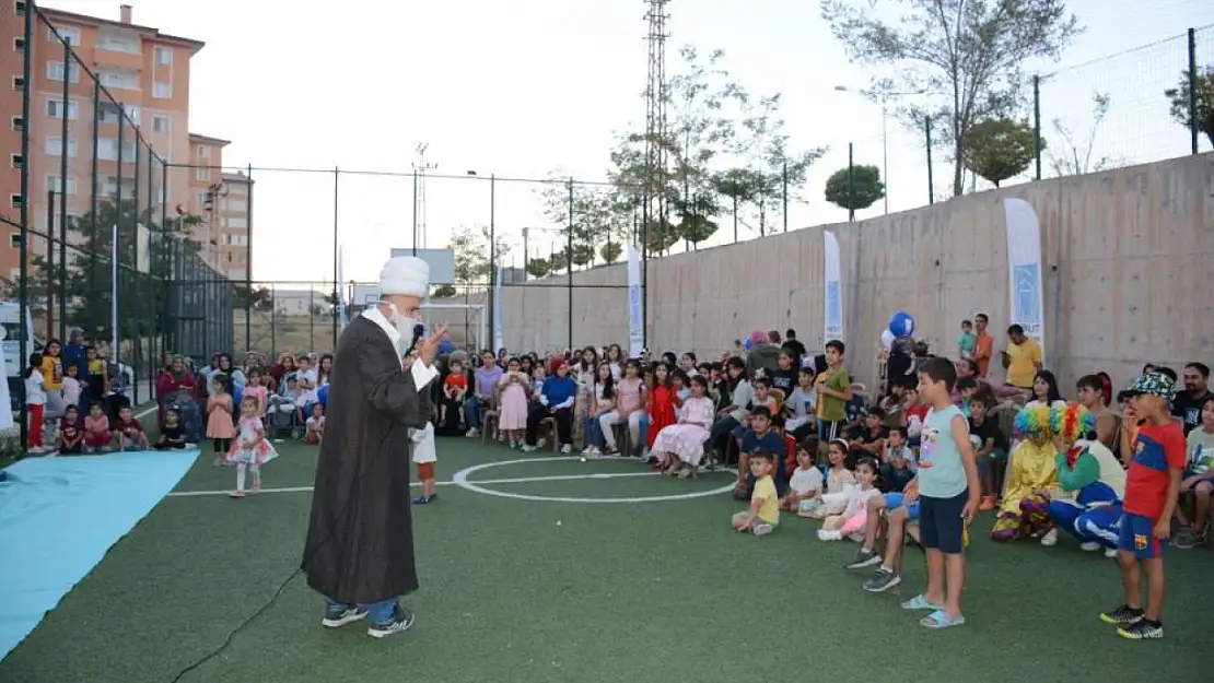 Tuşba'da Çocuk Şenlikleri