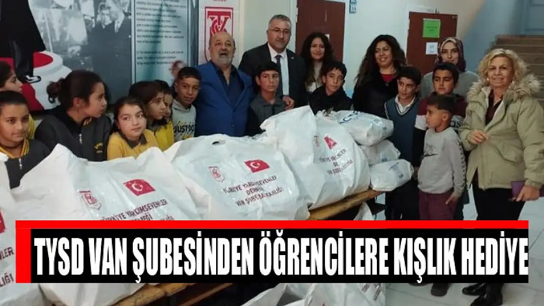 TYSD Van Şubesinden öğrencilere kışlık hediye