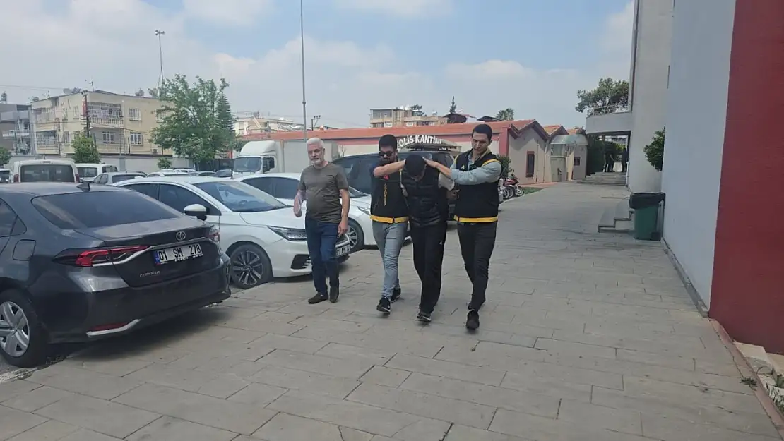 Üç iş yerini soydu, 'İş yerlerine bir şeyler sormak için girdim' dedi