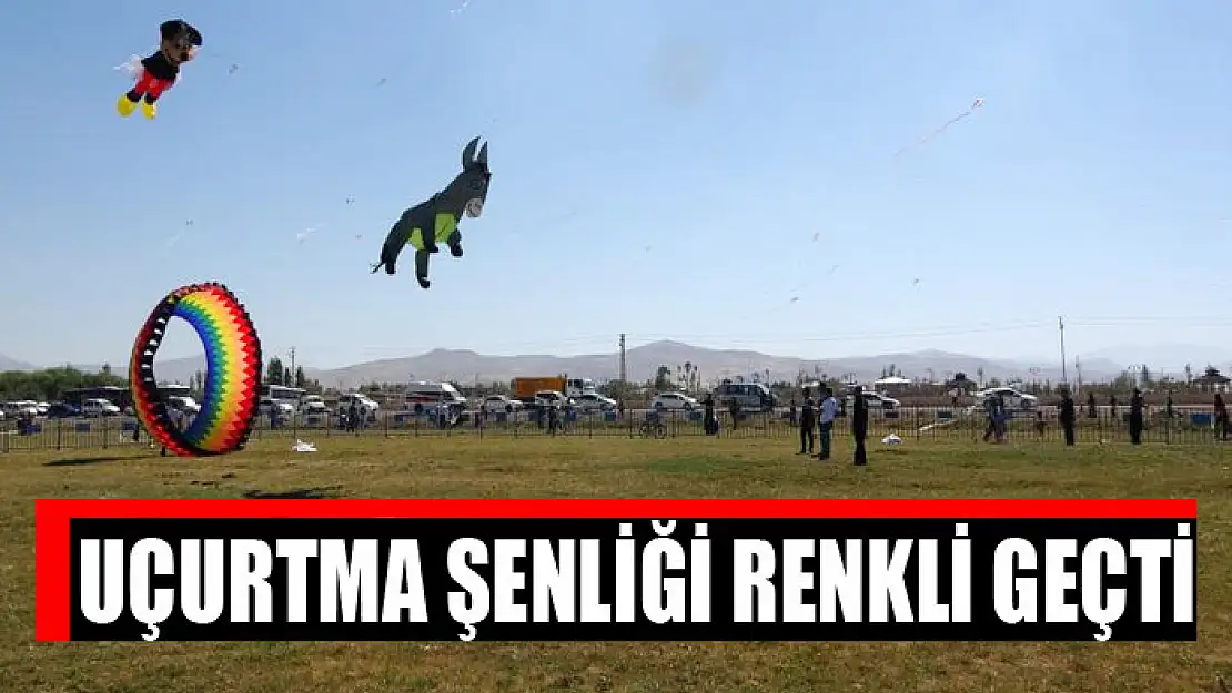 Uçurtma şenliği renkli geçti