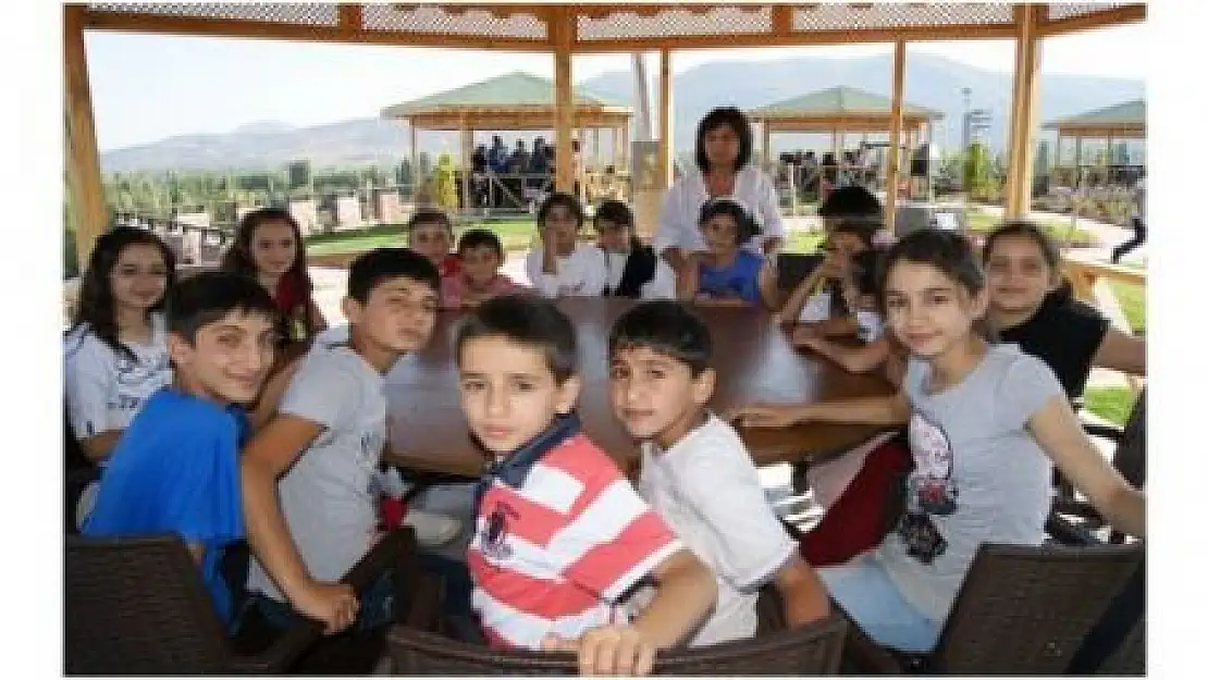 AVRUPA'DAN KIZ ÇOCUKLARINA 10 MİLYON AVRO