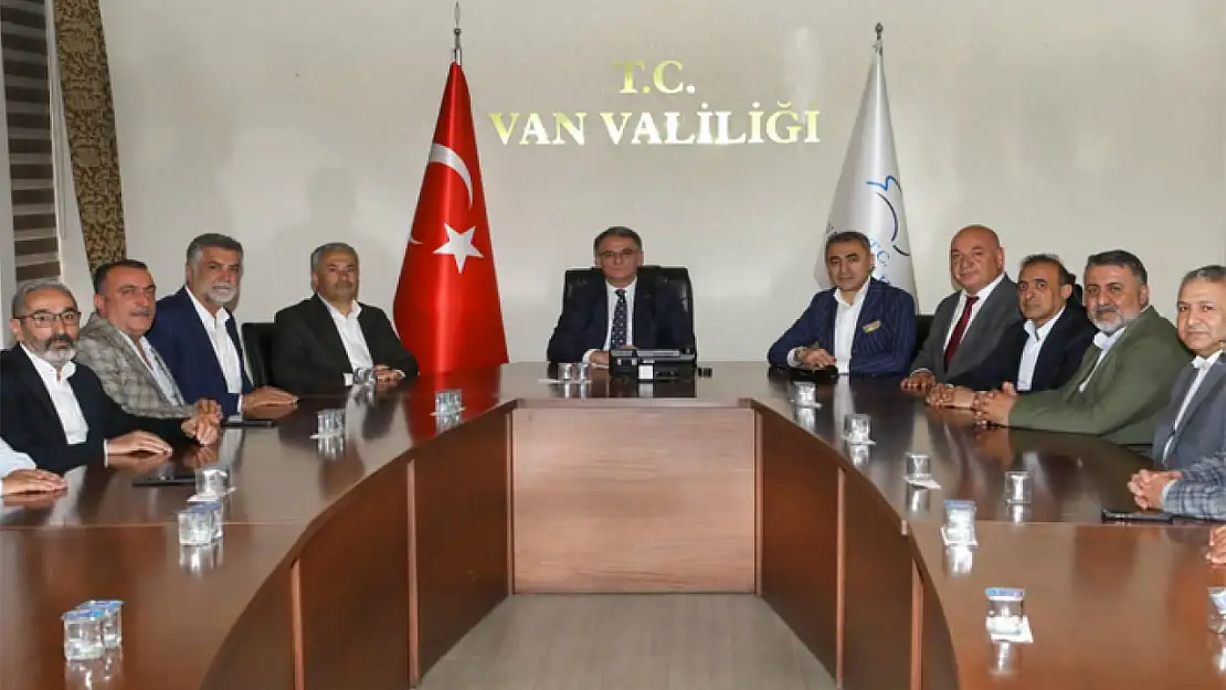 Vali Balcı, MÜSİAD Van Şube Başkanı Aras'ı kabul etti   