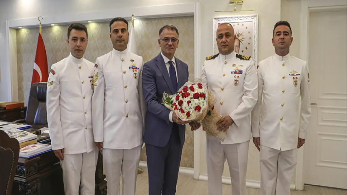 Vali Balcı Sahil Güvenlik'in kuruluş yıl dönümünü kutladı