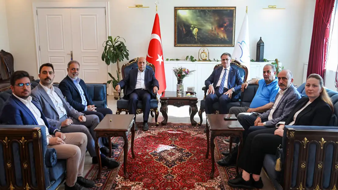 Vali Balcı, sendika temsilcilerini makamında ağırladı