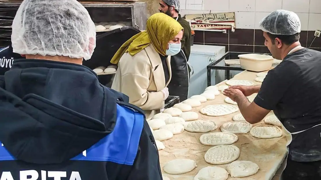 Van Büyükşehir Belediyesi fırın ve tandır evlerini denetledi