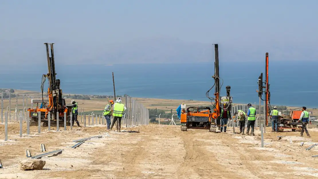 Van Büyükşehir GES yapımına başladı