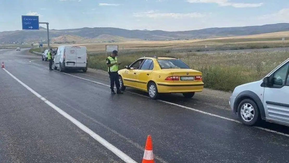 Van'da 89 araç trafikten men edildi