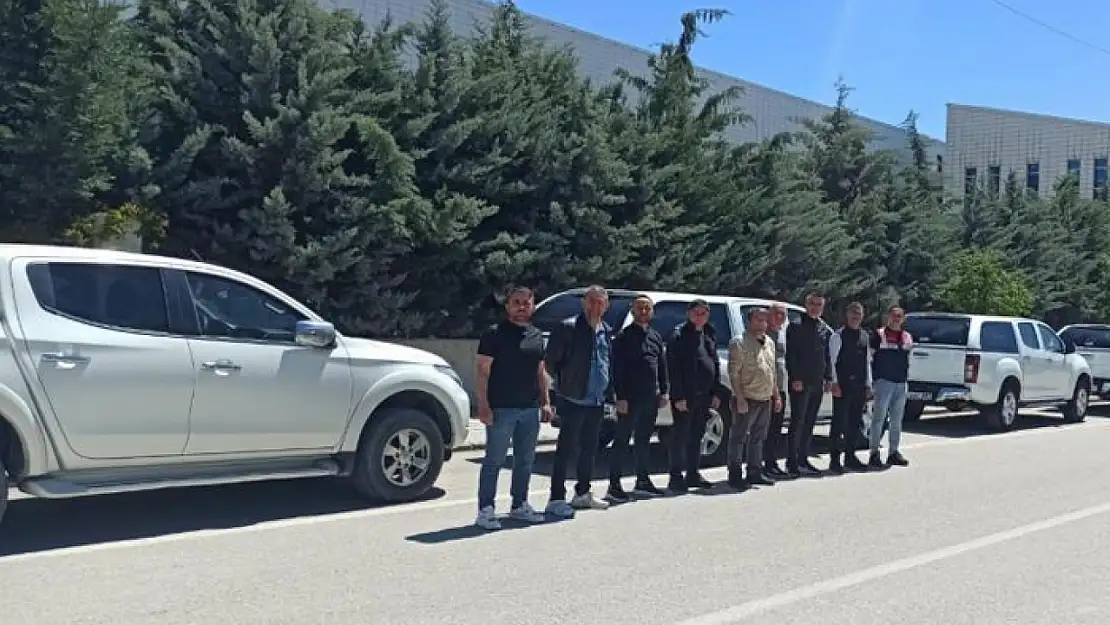 Van'da av yasağı için 18 araç kiralandı