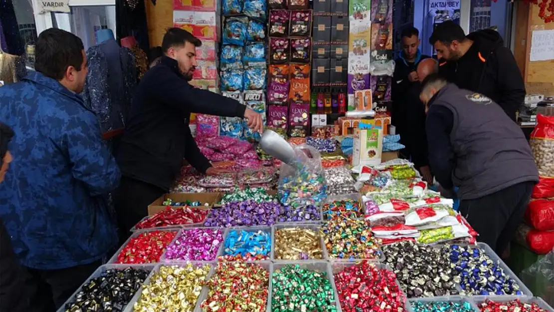 Van'da bayram öncesi alışveriş yoğunluğu