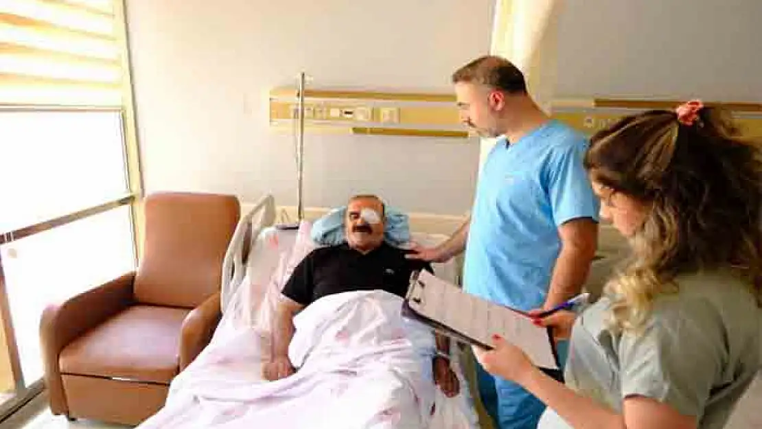 Van'da bir günde 40 göz ameliyatı yapılıyor