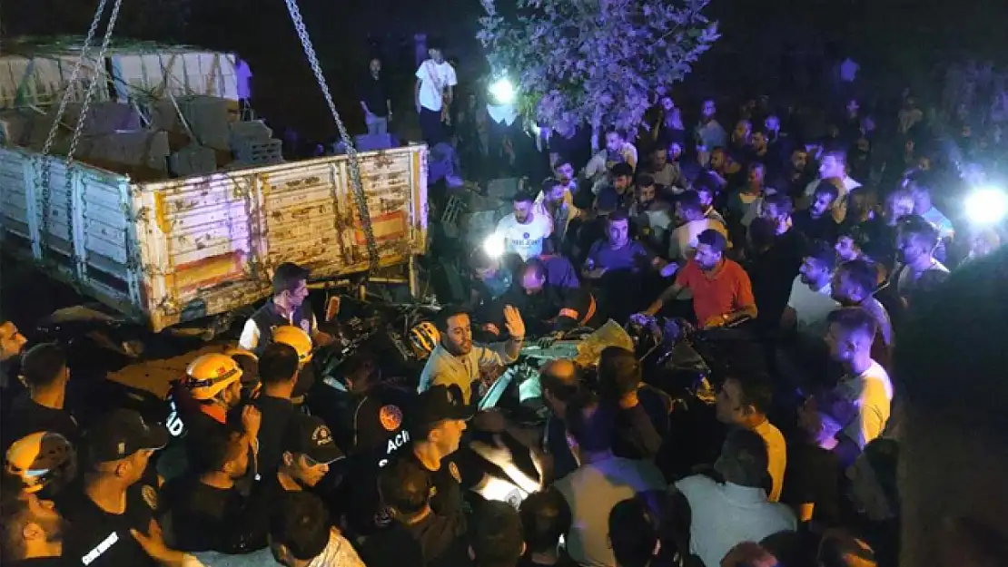 Van'da feci kaza: 2 ölü