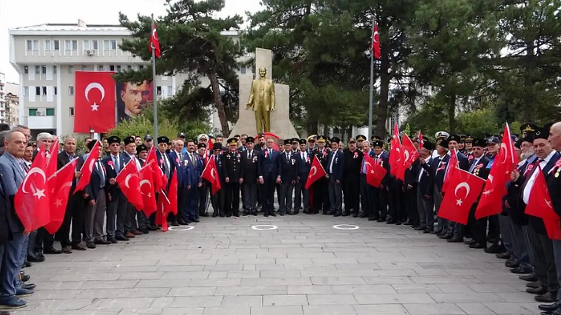 Van'da Gaziler Günü kutlandı