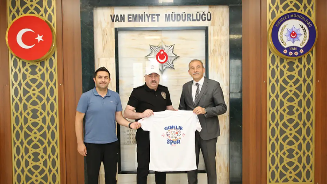 Van'da Gençlik ve Spor Festivali bisiklet turu düzenleniyor