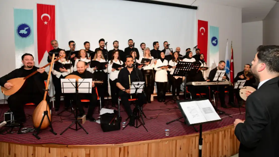 Van'da hasta çocuklar yararına konser