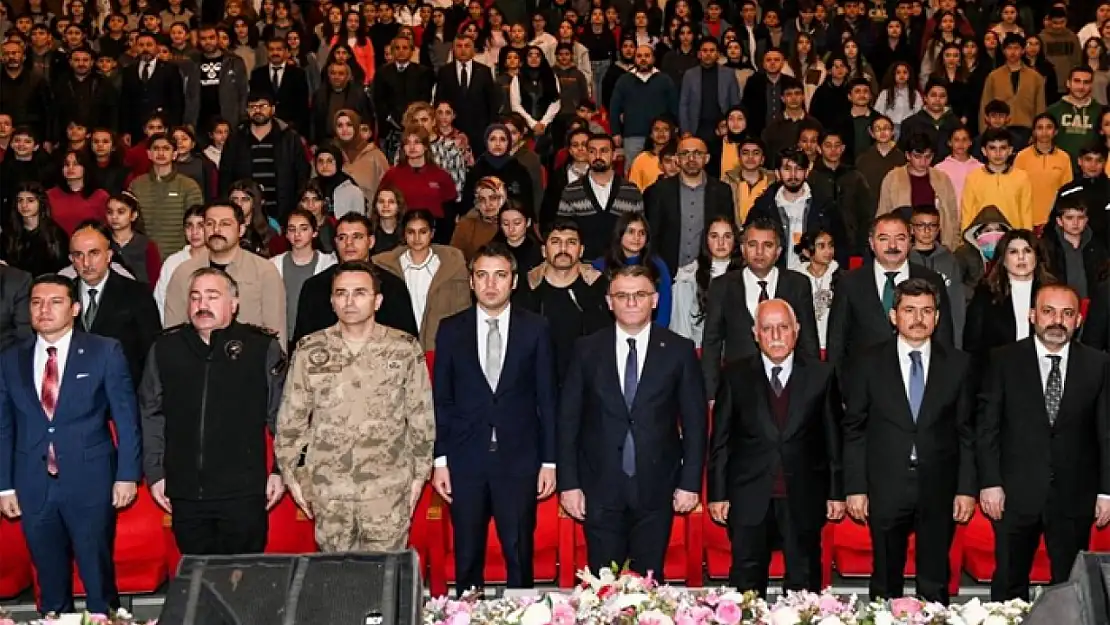 Van'da 'İstiklal Marşı'nın Kabulü ve Mehmet Akif Ersoy'u Anma' programı