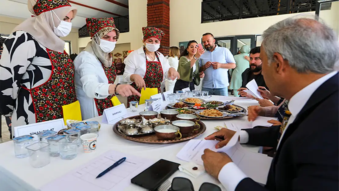 Van'da kadın kooperatifleri arasında yemek yarışması