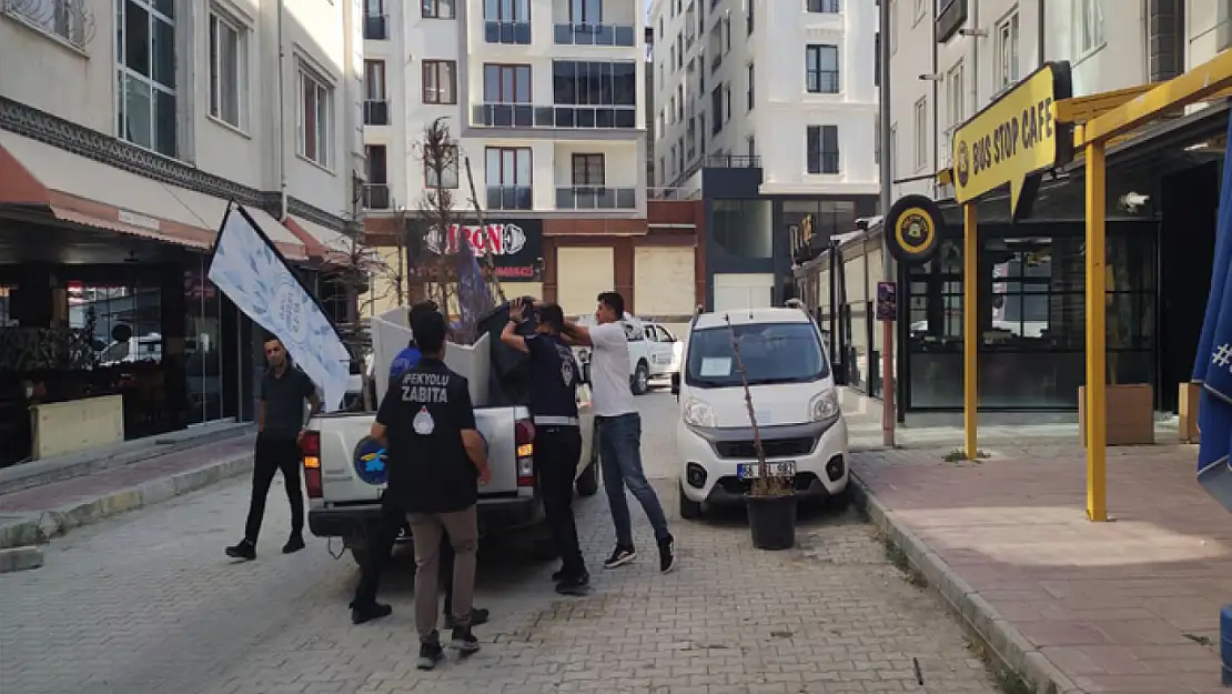 Van'da kaldırım işgallerine karşı sıkı denetim