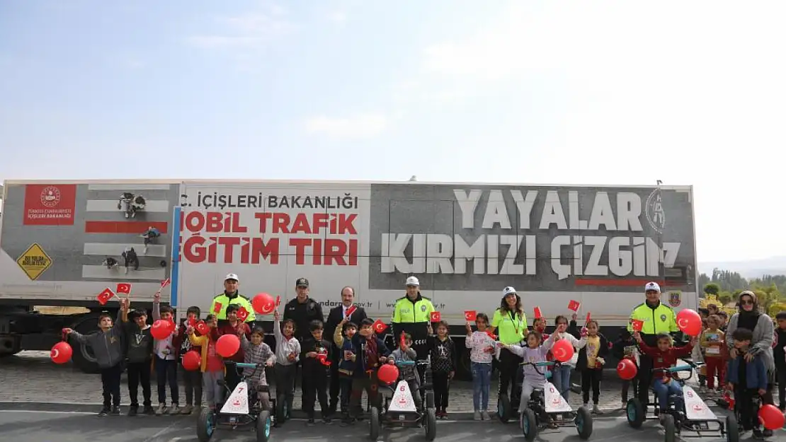 Van'da öğrencilere trafik eğitimi