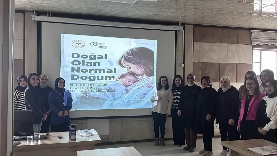 Van'da sağlık çalışanlarına 'Normal Doğum' eğitimi düzenlendi