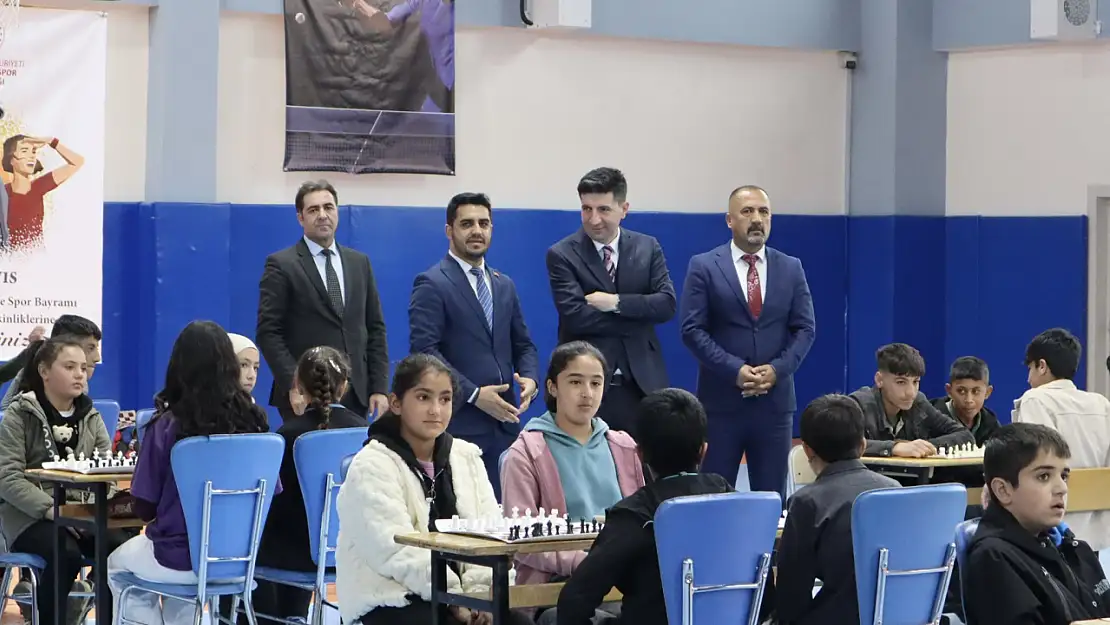 Van'da satranç turnuvası düzenlendi