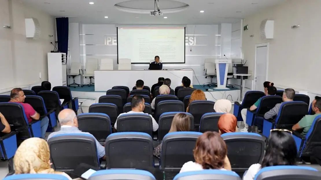 Van'da Taşınır Mal Yönetmeliği semineri